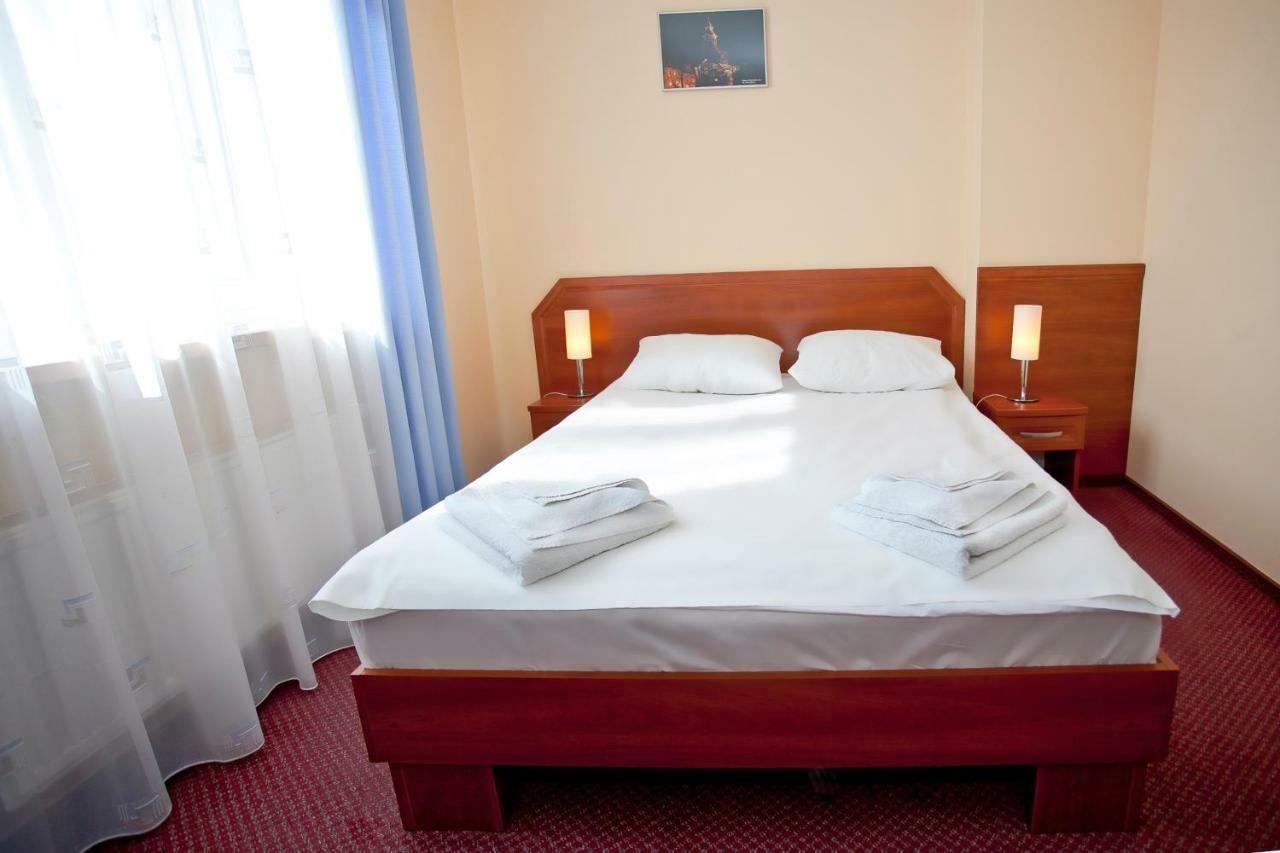 Hotel Restauracja Leliwa